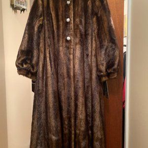 PAMELA MCCOY GOLDEN RANCH FULL LENGTH FUR COAT